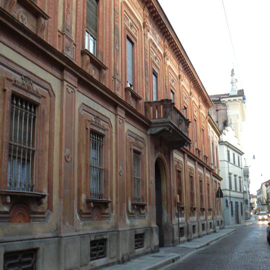 Palazzo Avogadro di Quinto