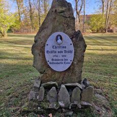 Memorial stone