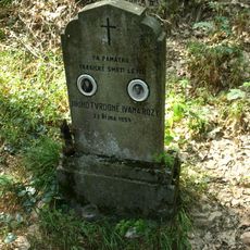 Pomník Jiřího Tvrdoně a Ivana Rozy nad Rozdrojovicemi