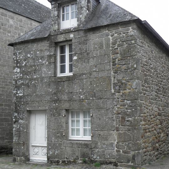 Maison, place de l'Église, cad. I 200