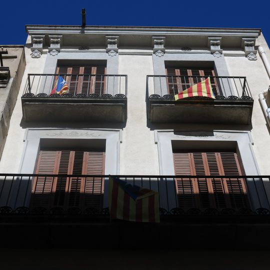 House in carrer Cort, 17