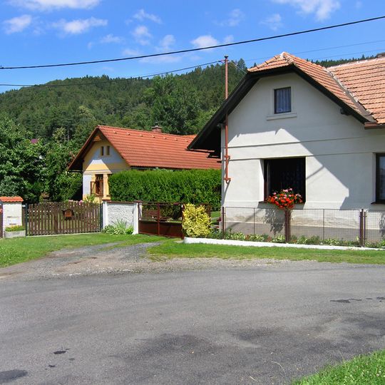 Žlebské Chvalovice