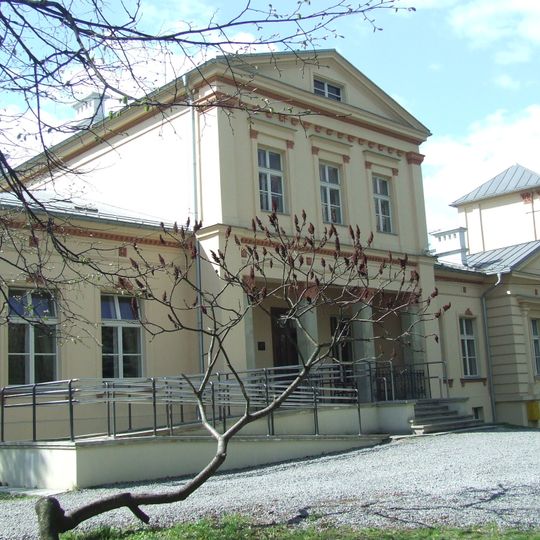 Dwór Czeczów, Ks. Jerzego Popiełuszki 36 w Krakowie