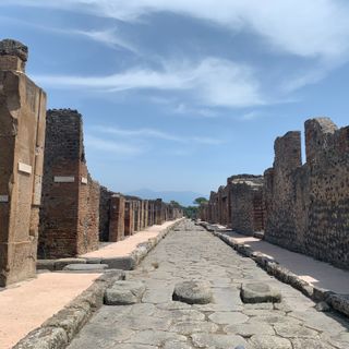 Via di Nola (Pompeii)