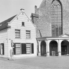 Herenstraat 2, Buren
