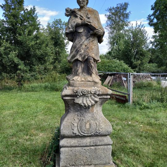 Socha svatého Jana Nepomuckého u domu 44 v Horním Podluží