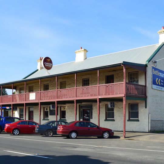 Port Fairy Royal Oak Hotel