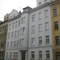 Mietshaus in geschlossener Bebauung; Gießerstraße 4