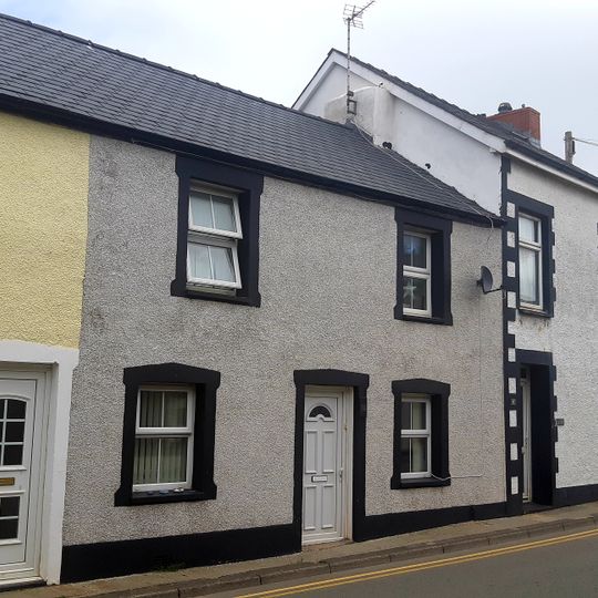 18,Maengwyn Street, Tywyn