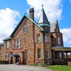 Martin Bushnell House