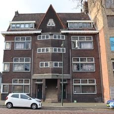 Portiek etageflat aan de Westhavenkade