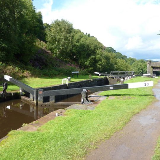 Rochdale Canal Lock 23 Gauxholme Middle Lock