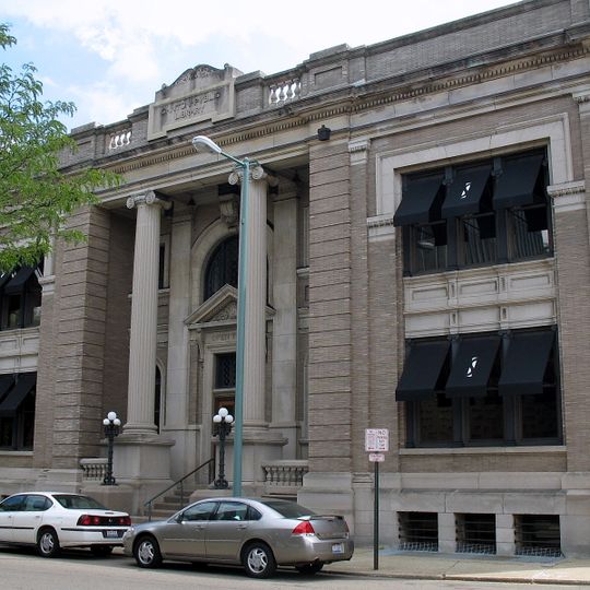 Canton Public Library