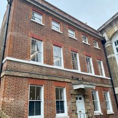 70, Wandsworth High Street Sw18