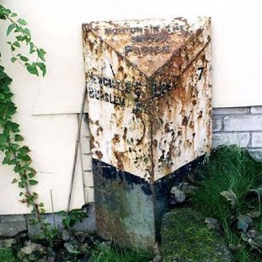 Milepost, between Norton Green & Norton-in-the-Moors, W of Endon village