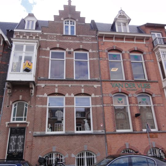 Oranje Nassaulaan 14, 's-Hertogenbosch