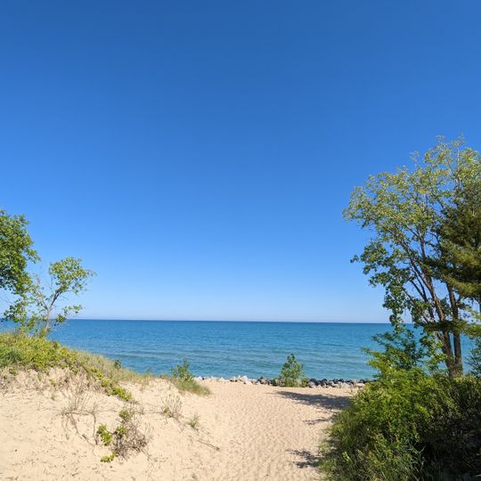 Lake View Beach