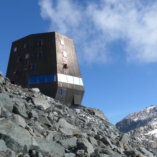 Schwarzensteinhütte
