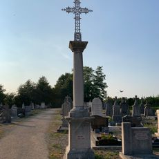 Cemetery cross of Villemotier