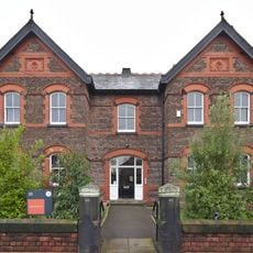 10 New Hall, Longmoor Lane