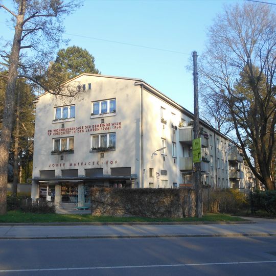 Josef-Matejcek-Hof