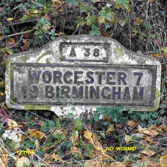 Milestone, Bromsgrove Road, Hill End, N of Dodderhill Road jct