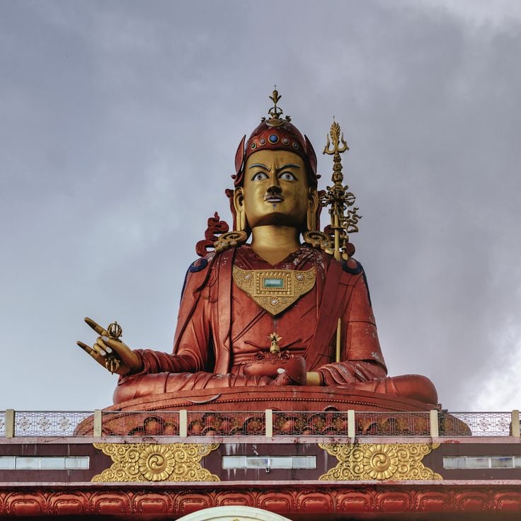 Statua di Padmasambhava
