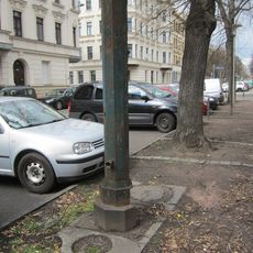 Ernst-Thälmann-Platz Village pump