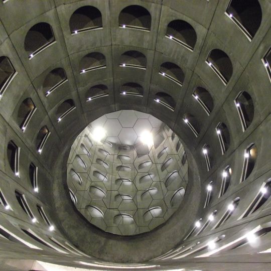 Parking des Célestins