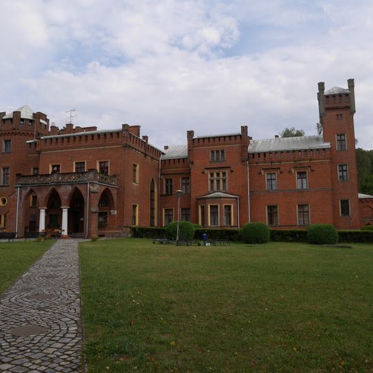 Palace in Karnity