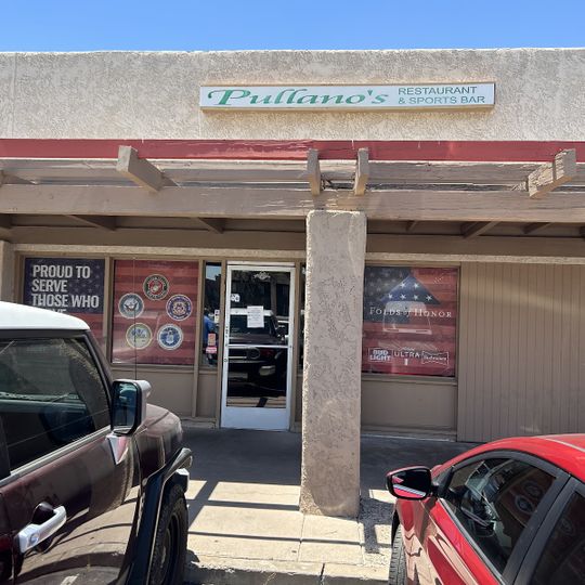Pullano's Pizza