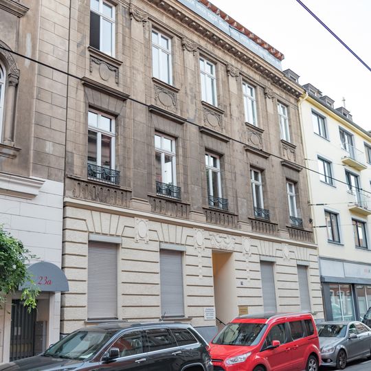 Wilhelmstraße 25