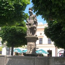 Kašna se sochou svatého Floriána