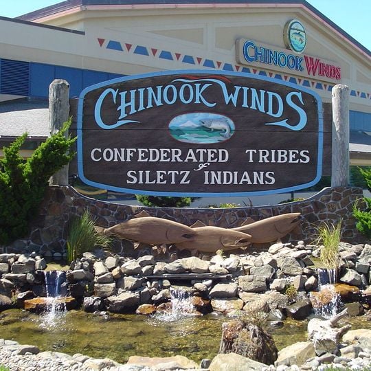 Chinook Winds Casino