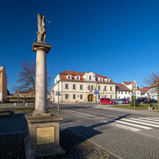 Sloup se sochou svatého Šebestiána v Žandově