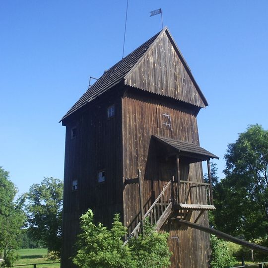 Post mill in Pępowo