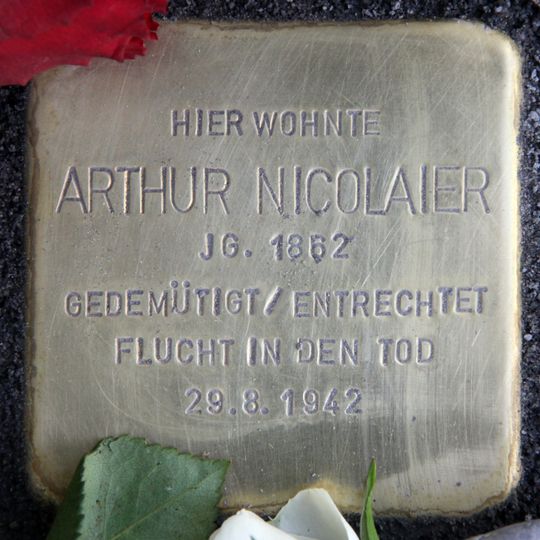 Stolperstein dedicated to Arthur Nicolaier