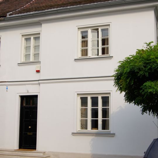 6 IX, Wieniawskiego Street in Warsaw