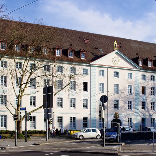 Karlskaserne