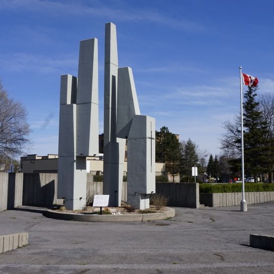 Gatineau Cenotaph