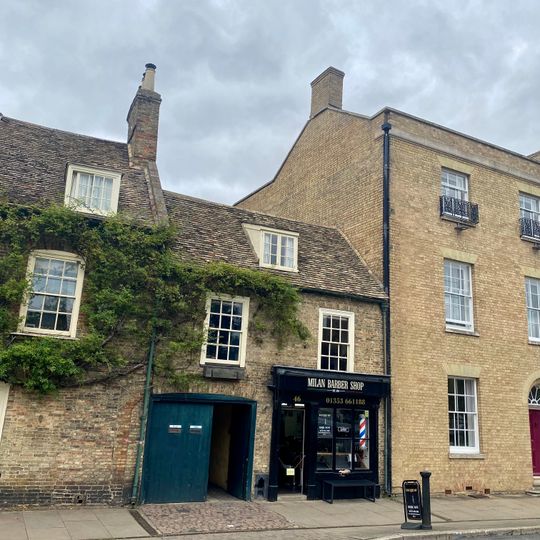 46, St Mary's Street