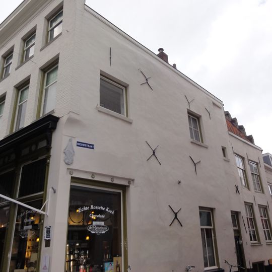 Geheel met Hinthamerstraat 40