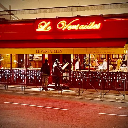 Le Versailles