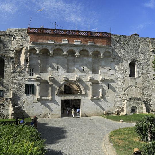 Porta Aurea