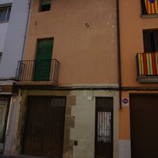 Conjunt d'habitatges al carrer del Remei, 25-31