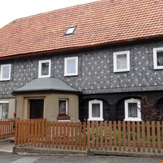 Karl-Liebknecht-Straße 27