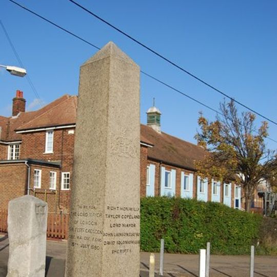 Obelisk , Upnor