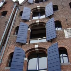 Pakhuis met puntgevel