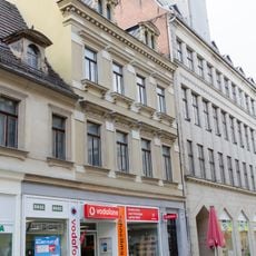 Wohnhaus in geschlossener Bebauung Hauptstraße 5