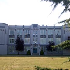 Point Grey stəywəte:n̓ Secondary School